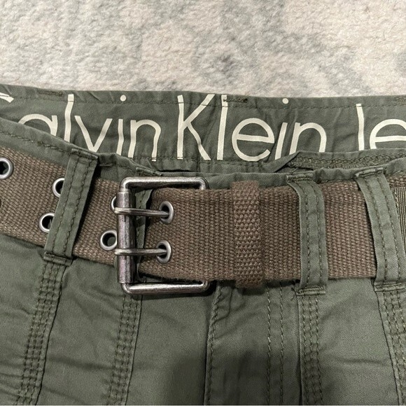 Calvin Klein Jeans Green Utility Rolled Shorts with Belt Size 2 - Picture 2 of 7